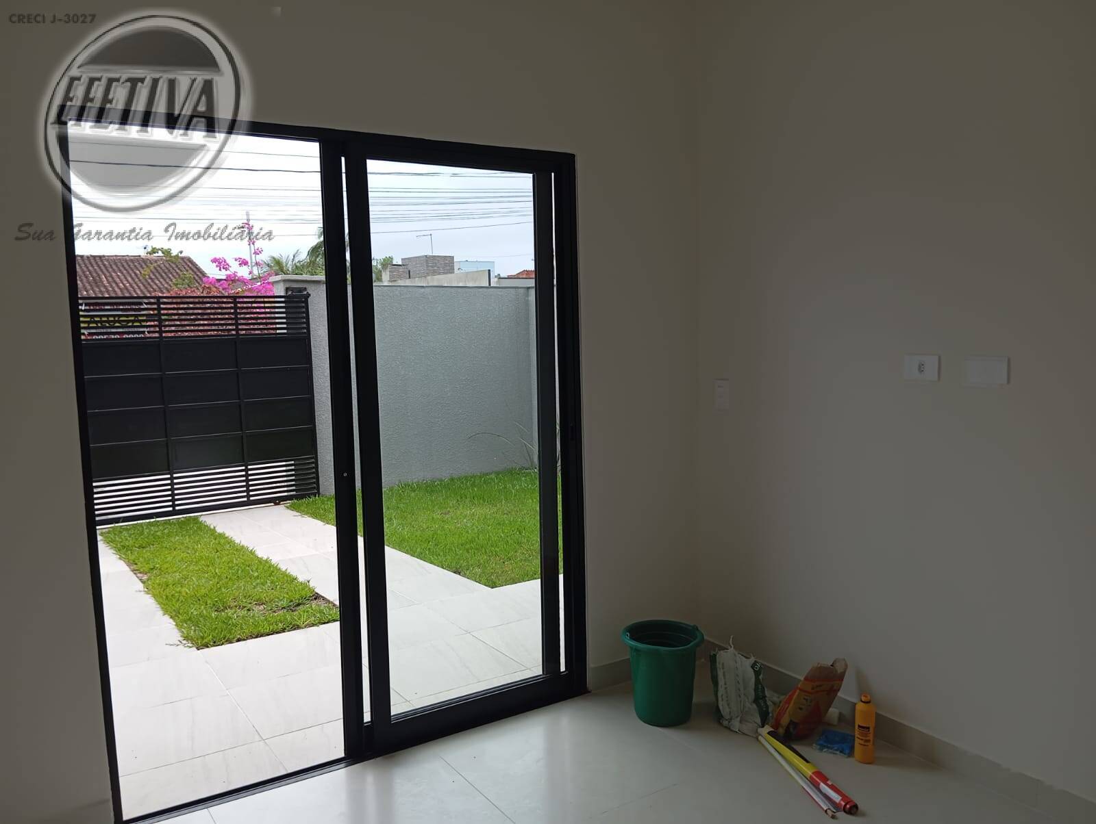 Casa à venda com 3 quartos, 85m² - Foto 7