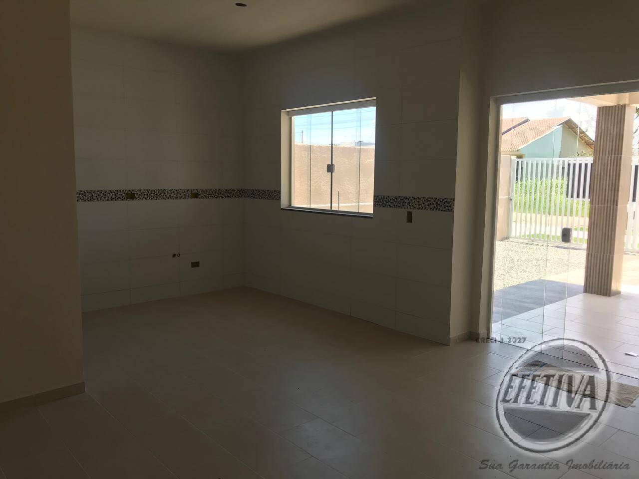 Casa à venda com 3 quartos, 65m² - Foto 12