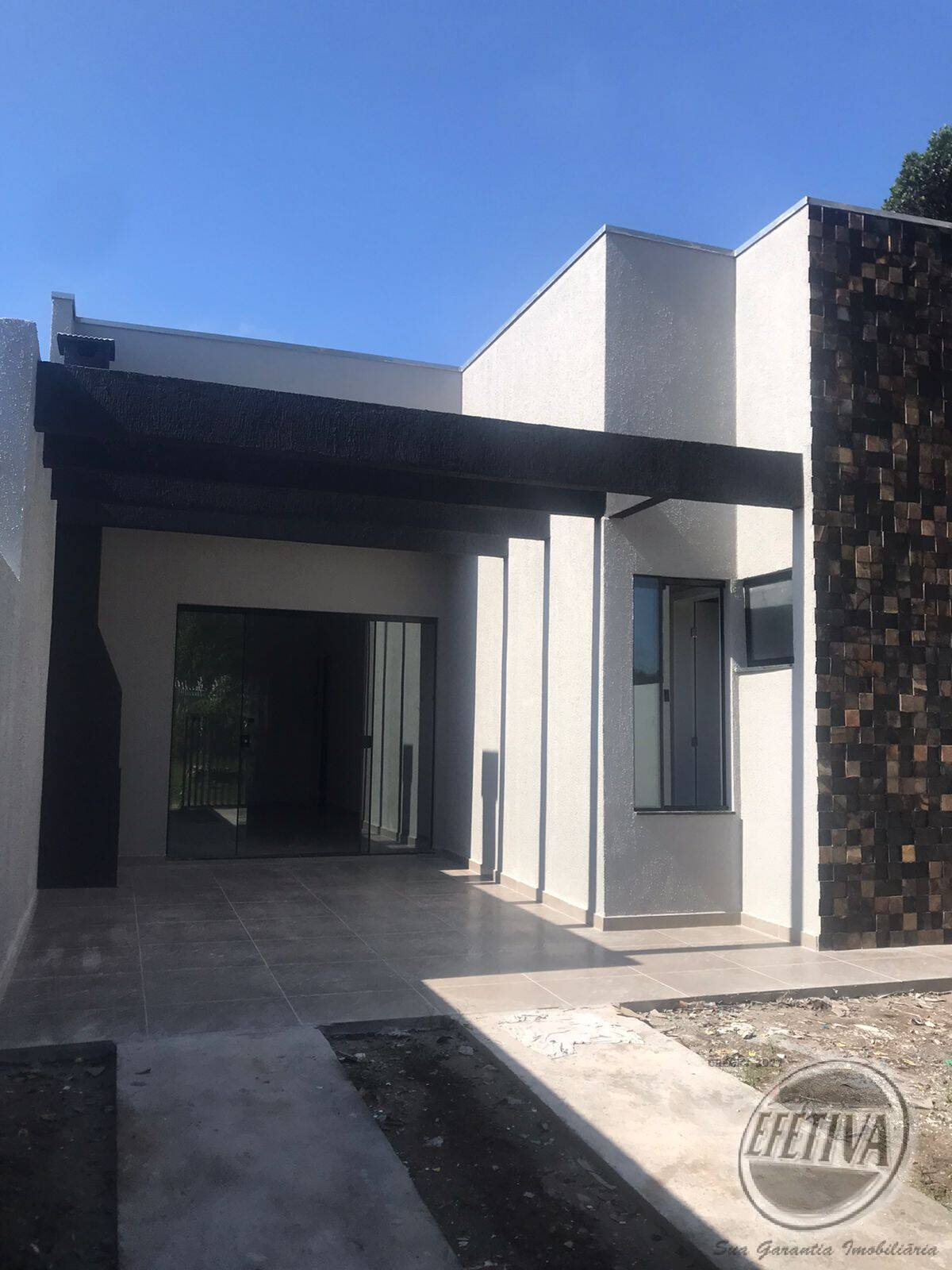 Casa à venda com 2 quartos, 58m² - Foto 2