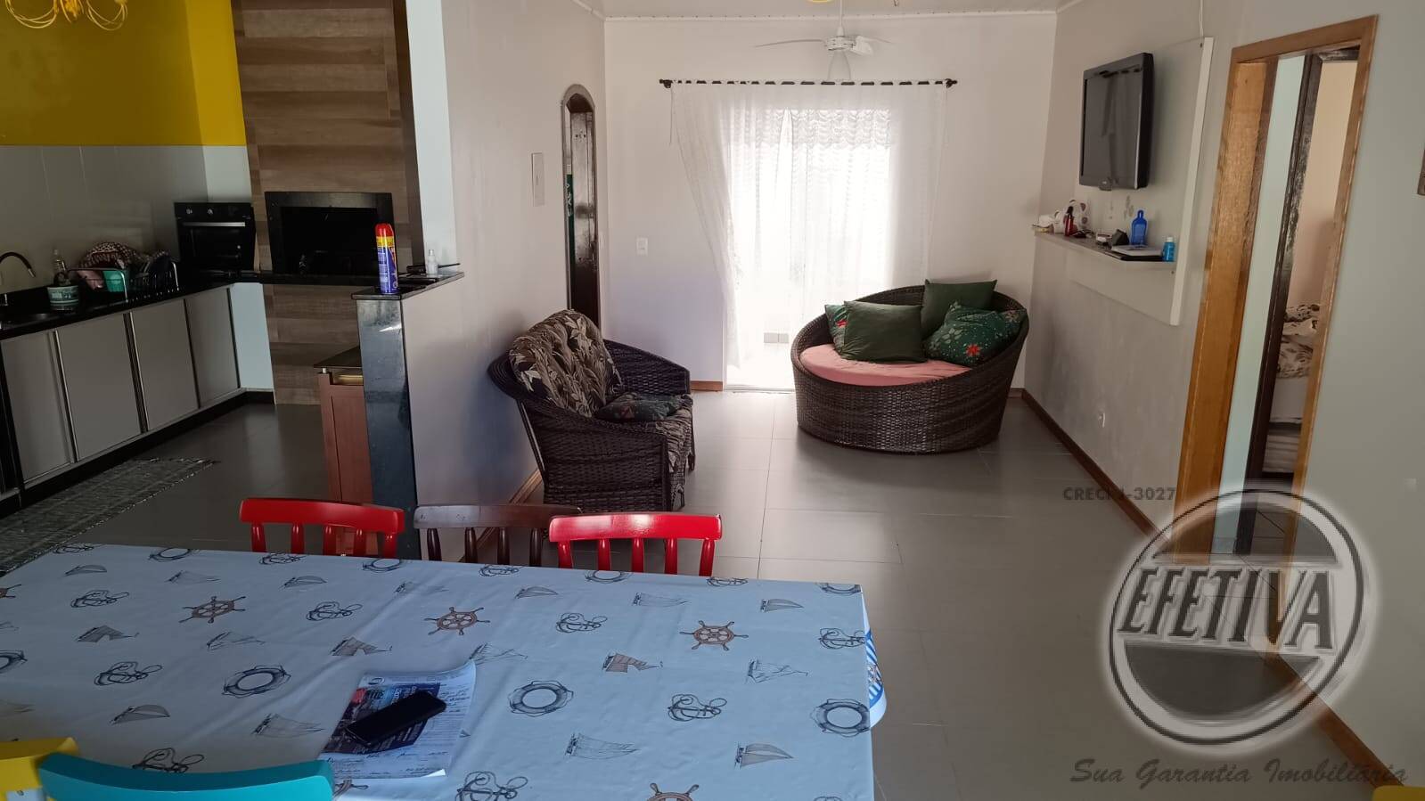 Casa à venda com 2 quartos, 105m² - Foto 11