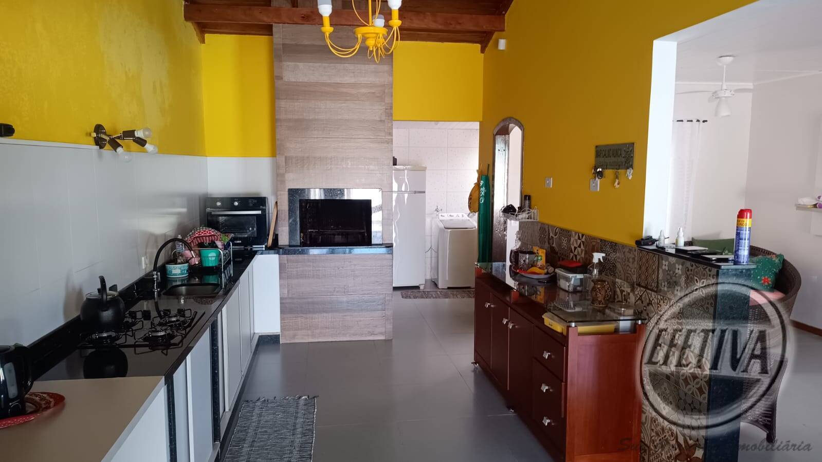 Casa à venda com 2 quartos, 105m² - Foto 13