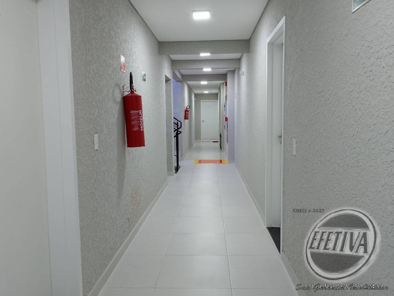 Apartamento à venda com 1 quarto, 102m² - Foto 19